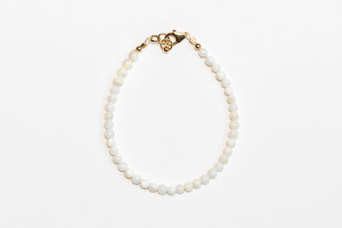 Mother of Pearl White Kiss